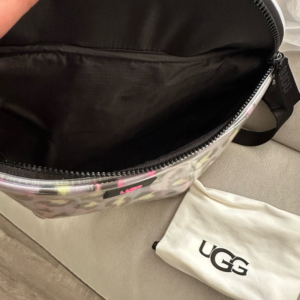 New UGG Nasha Clear Crossbody Belt Bag Fanny Pack Purple Pink Cheetah - Picture 6 of 11